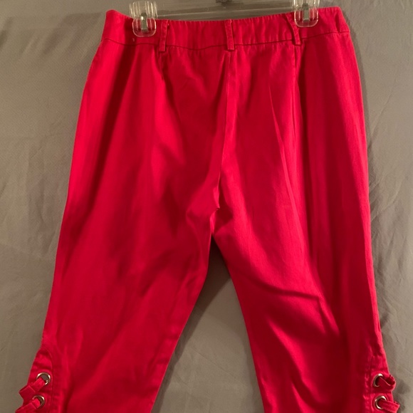 Capris - Picture 3 of 6